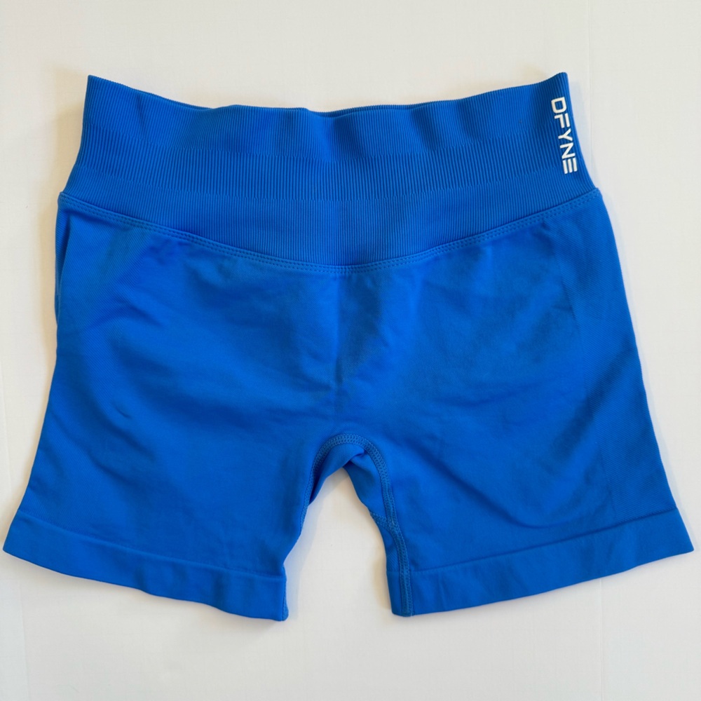 Dfyne Impact Shorts 4.5 Size Small